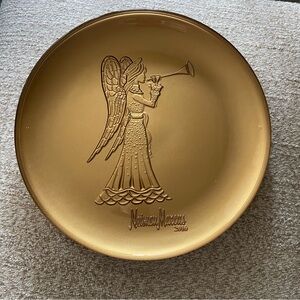 Neiman Marcus 2016 Gold Holiday Plate Serving Platter Angel Christmas 13"